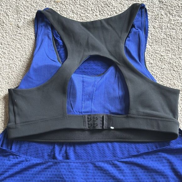 Athleta Sculptek Tank in Cobalt Blue with Built in Bra! - Picture 8 of 12
